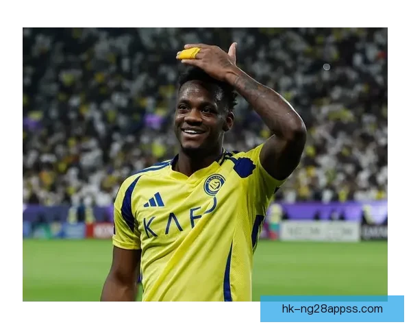 官方前锋杜兰租借加盟泽尼特